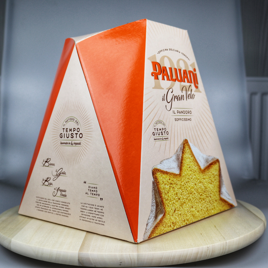Panettone italienesc Paulani Pandoro - 900g