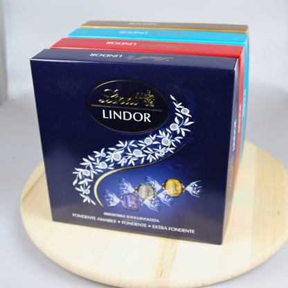 Ciocolată Lindt LINDOR 235g