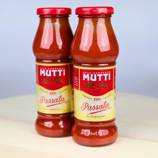 Pastă de roșii Mutti Passata di Pomodoro